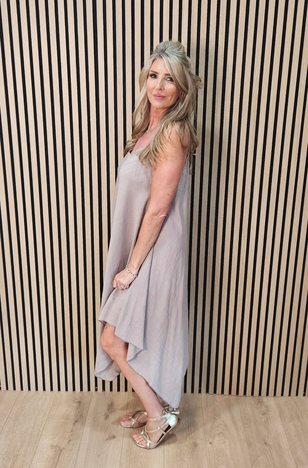 Floaty Hanky Hem Cami Dress – Taupe