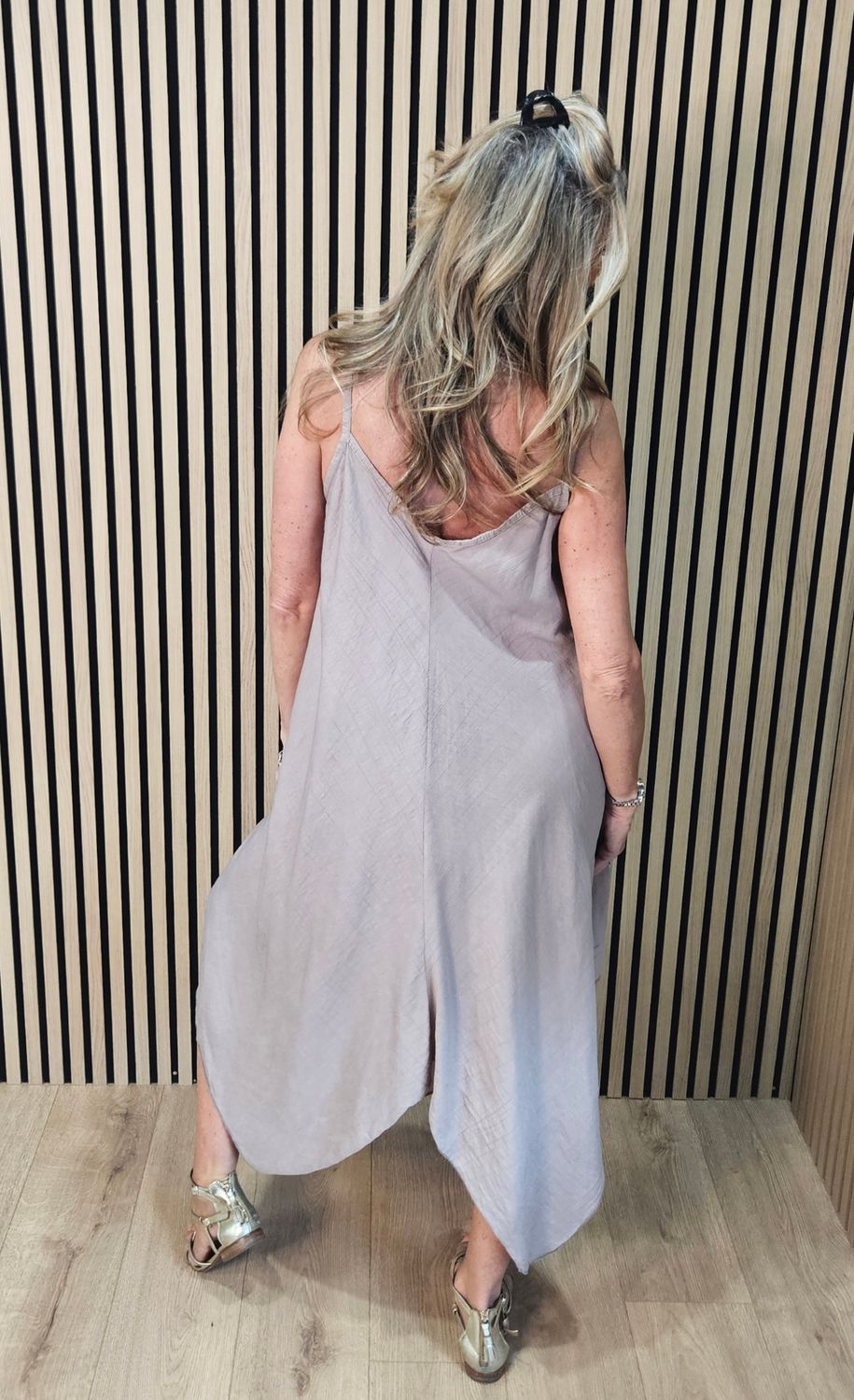 Floaty Hanky Hem Cami Dress – Taupe