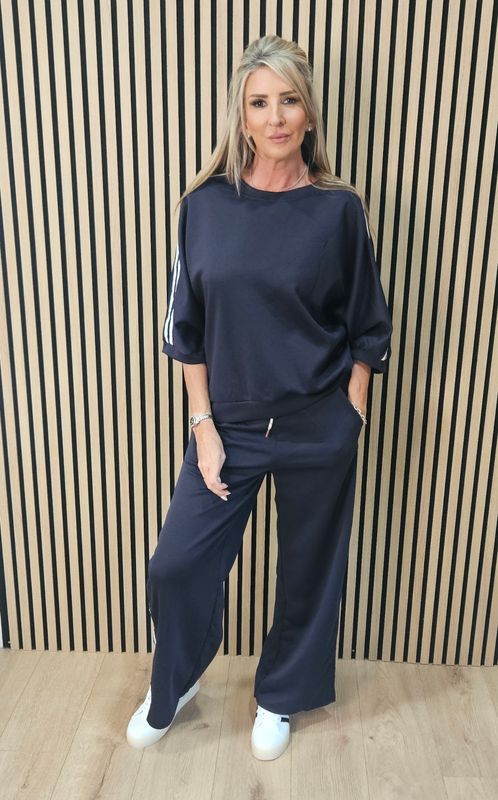 Stripe Detail Lounge Co-Ord Set – Navy Stripe Detail Lounge Co-Ord Set – Navy