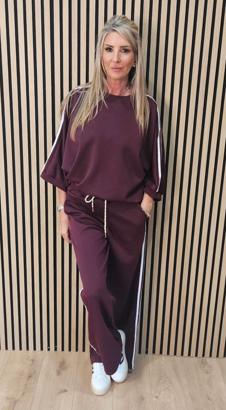 Stripe Detail Lounge Co-Ord Set – Oxblood Stripe Detail Lounge Co-Ord Set – Oxblood