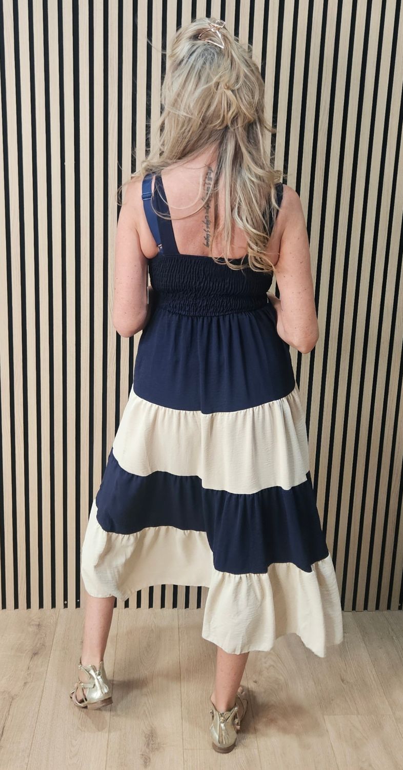 Colour Block Tiered Midi Dress – Navy