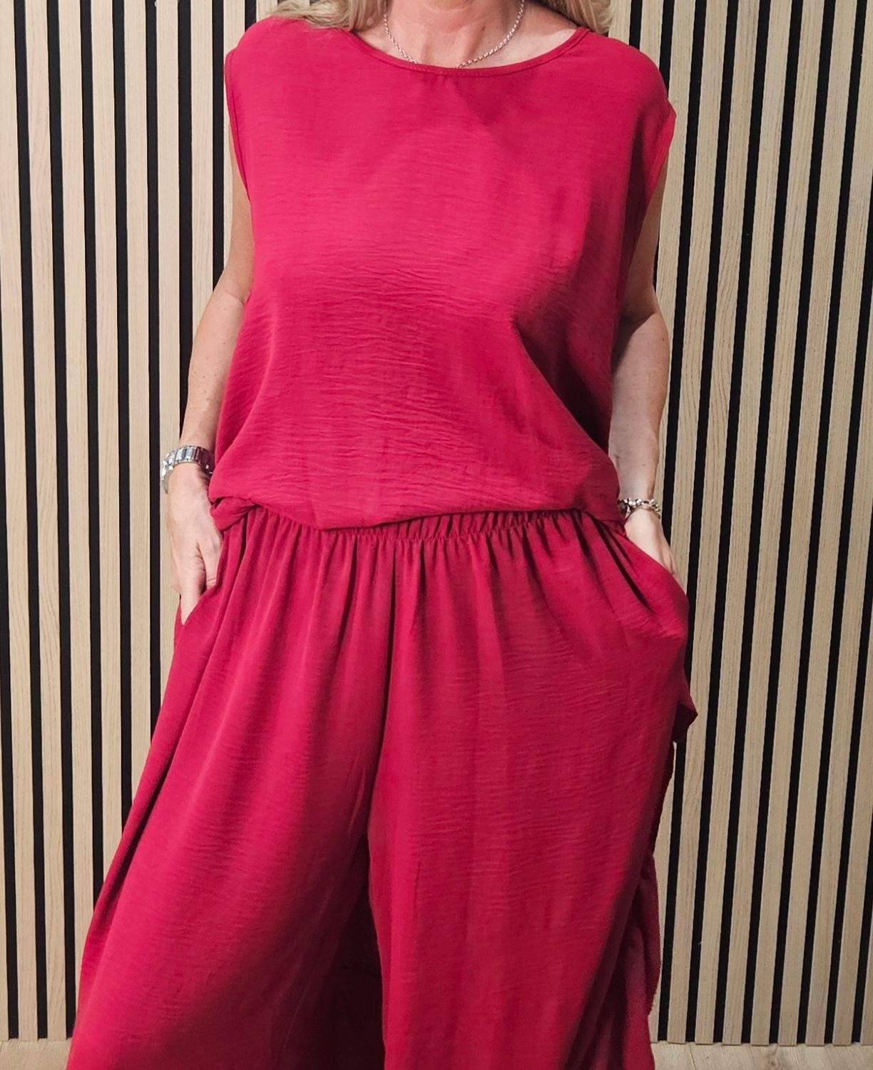 Charlie Frill Tunic &amp; Harem Trouser Co-Ord Set – Cherry