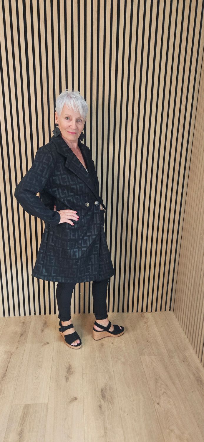 Embossed Double-Breasted Coat – Black