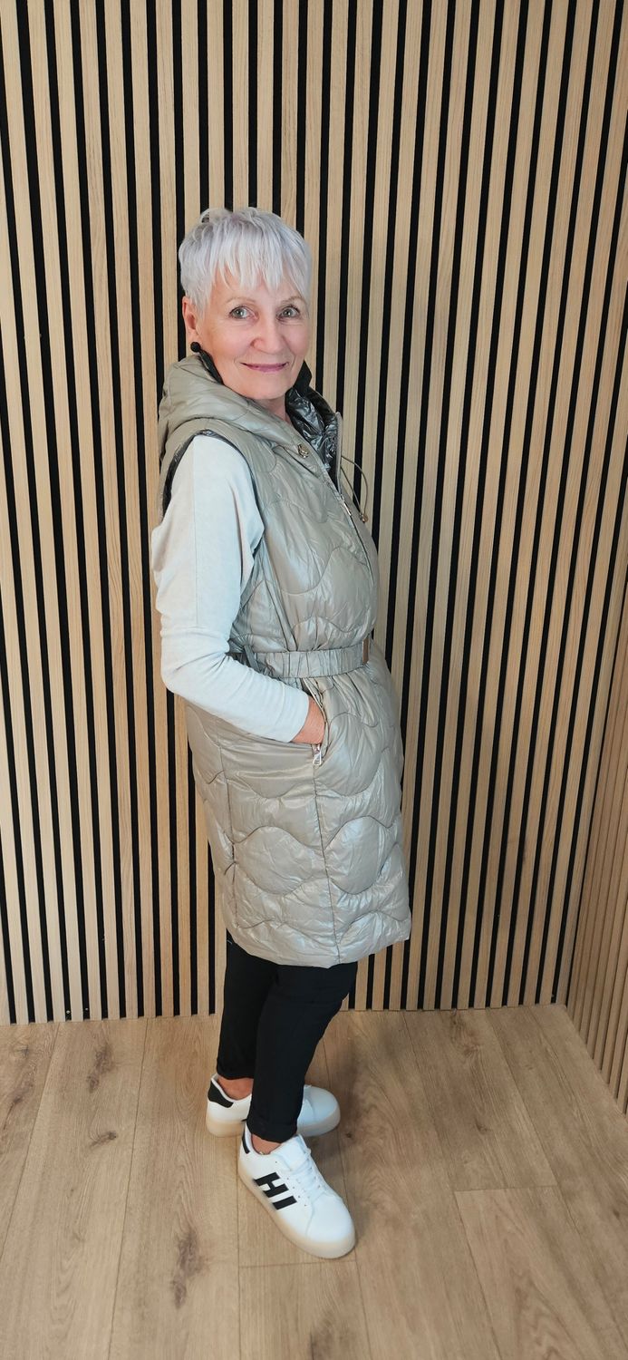 Hooded Quilted Longline Gilet
