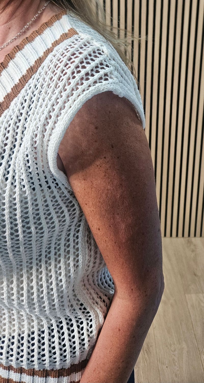 Contrast Trim Knit Tank Top - Cream/Caramel