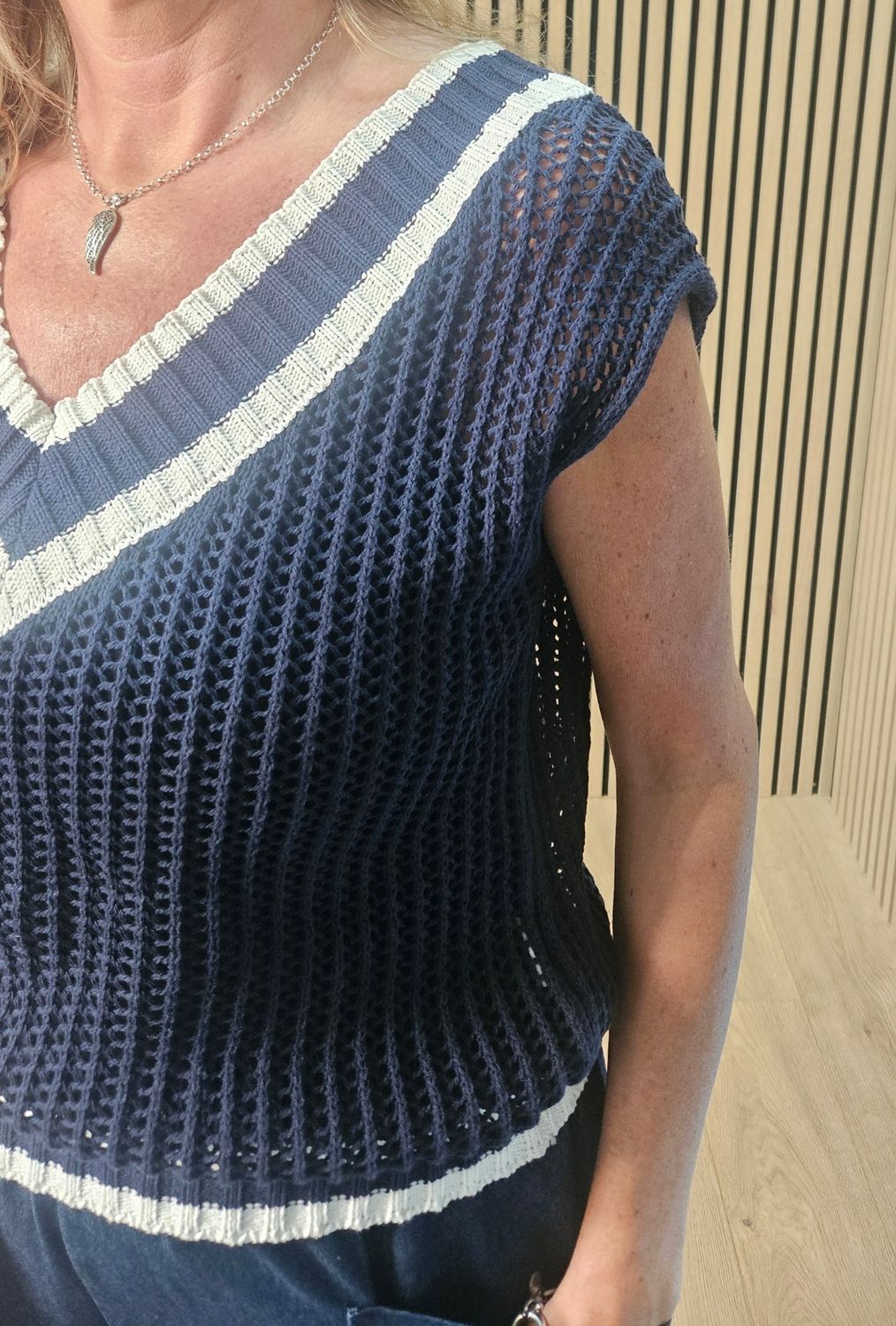 Contrast Trim Knit Tank Top - Navy