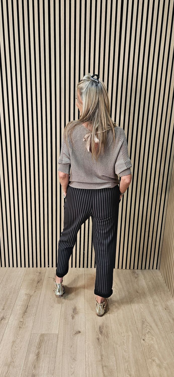 Stripe Belted Stretch Trousers – Chocolate/black