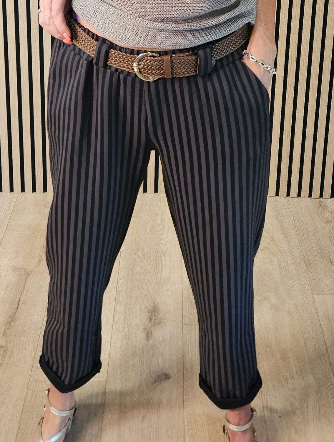 Stripe Belted Stretch Trousers – Chocolate/black