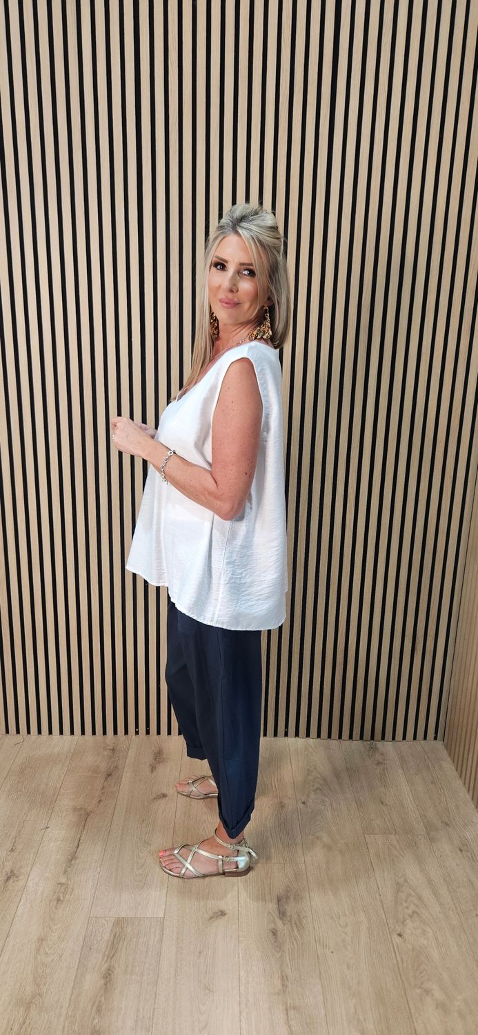 Sleeveless V-Neck Back Detail Top