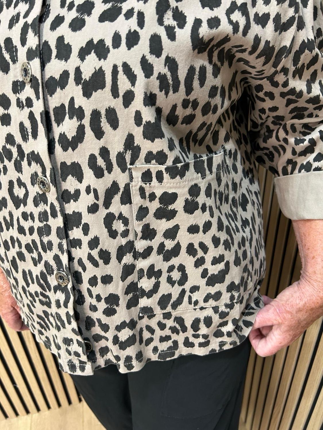 Leopard Print Stretch Jacket - Stone