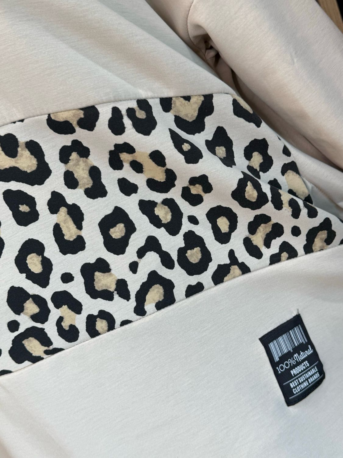 Leopard Print Panel Oversized Jumper - Beige/Black