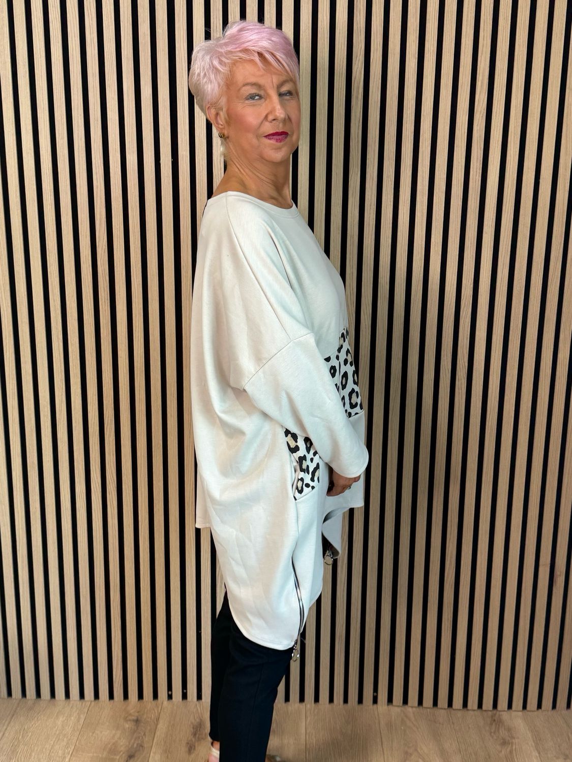 Leopard Print Panel Oversized Jumper - Beige/Black