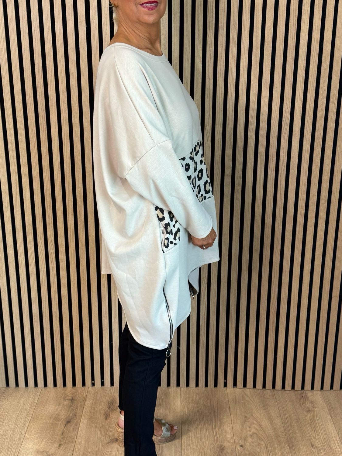 Leopard Print Panel Oversized Jumper - Beige/Black