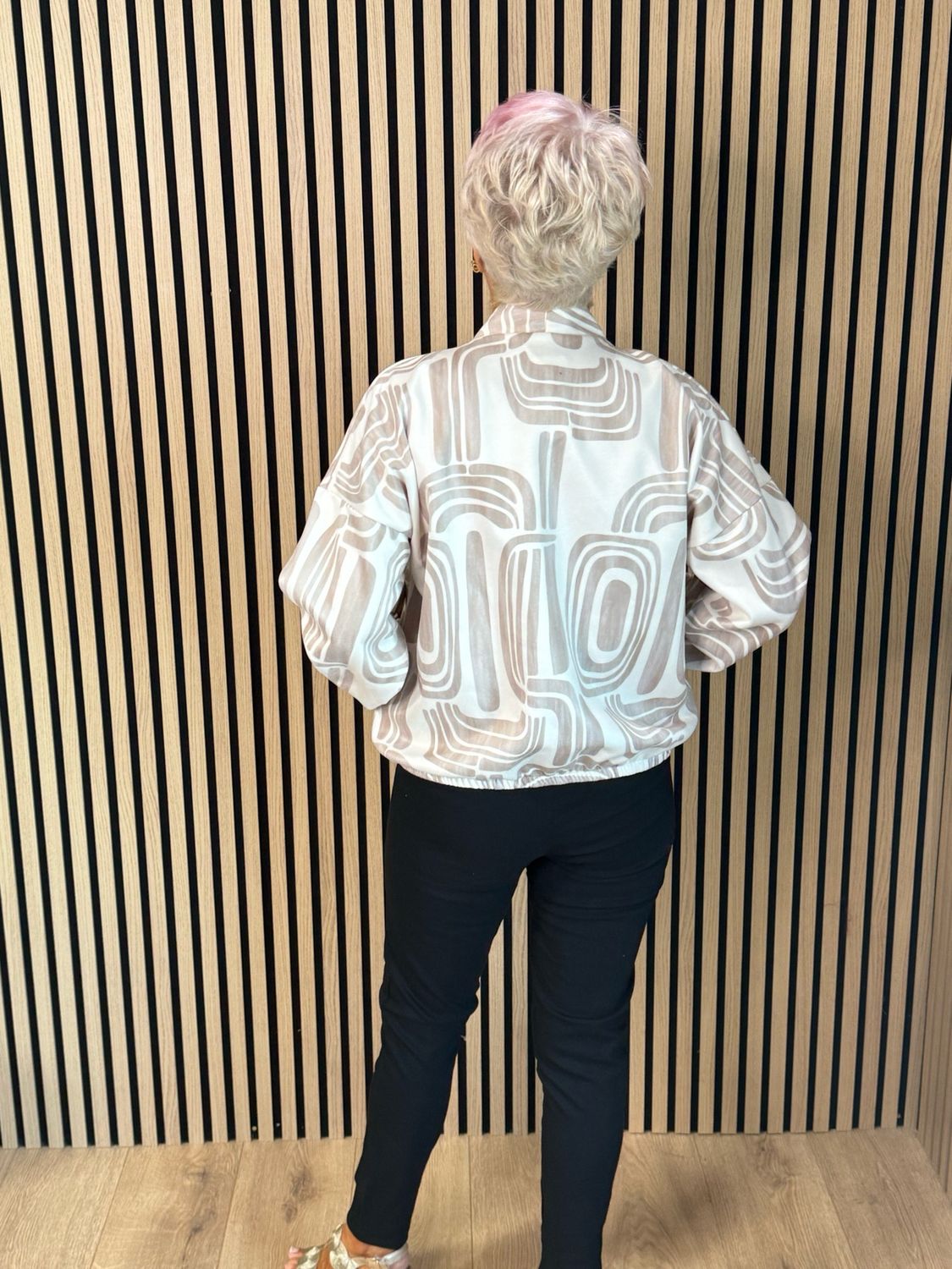 Abstract Print Zip-Up Jacket - Cream/Taupe