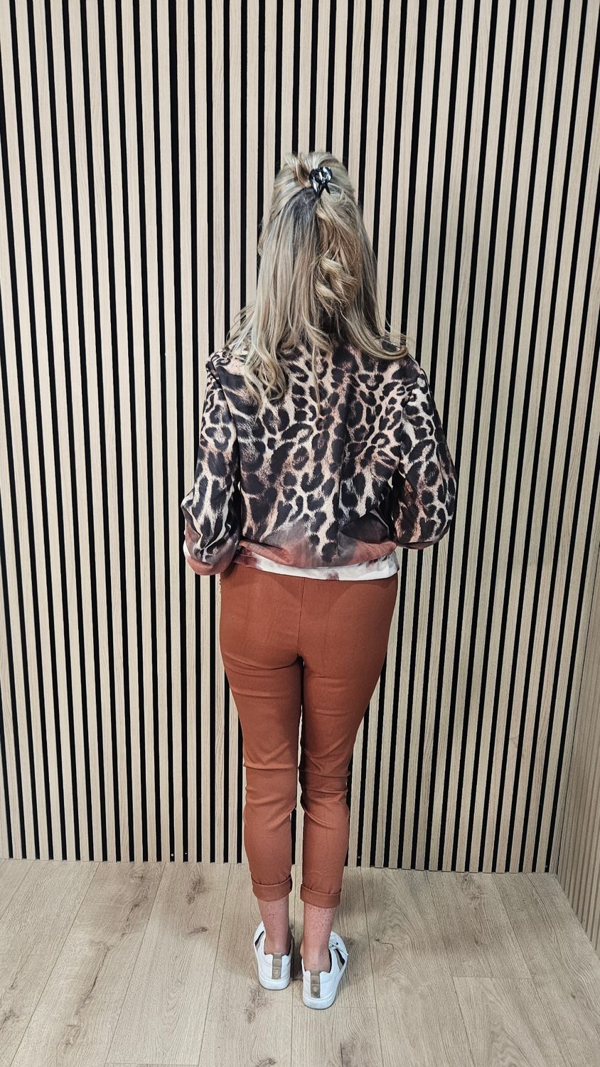 Magic Pants – Rust