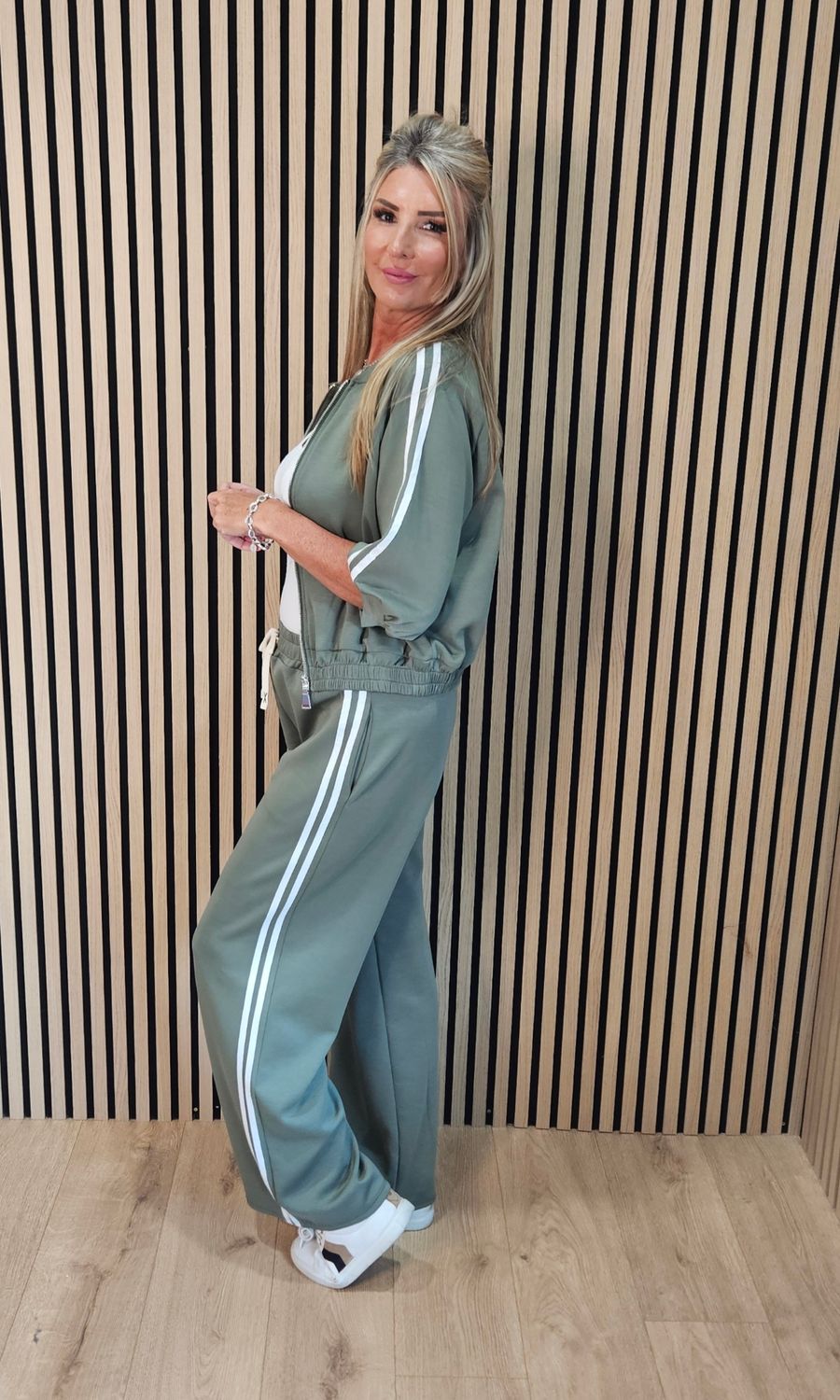 Sporty Stripe Wide-Leg Tracksuit - Khaki