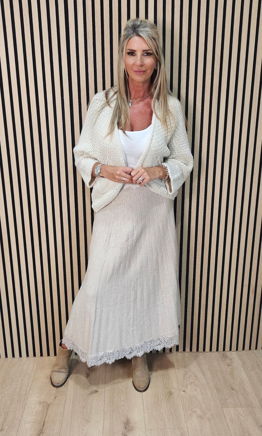 Lace-Trim Ribbed Knit Maxi Skirt - Oatmeal