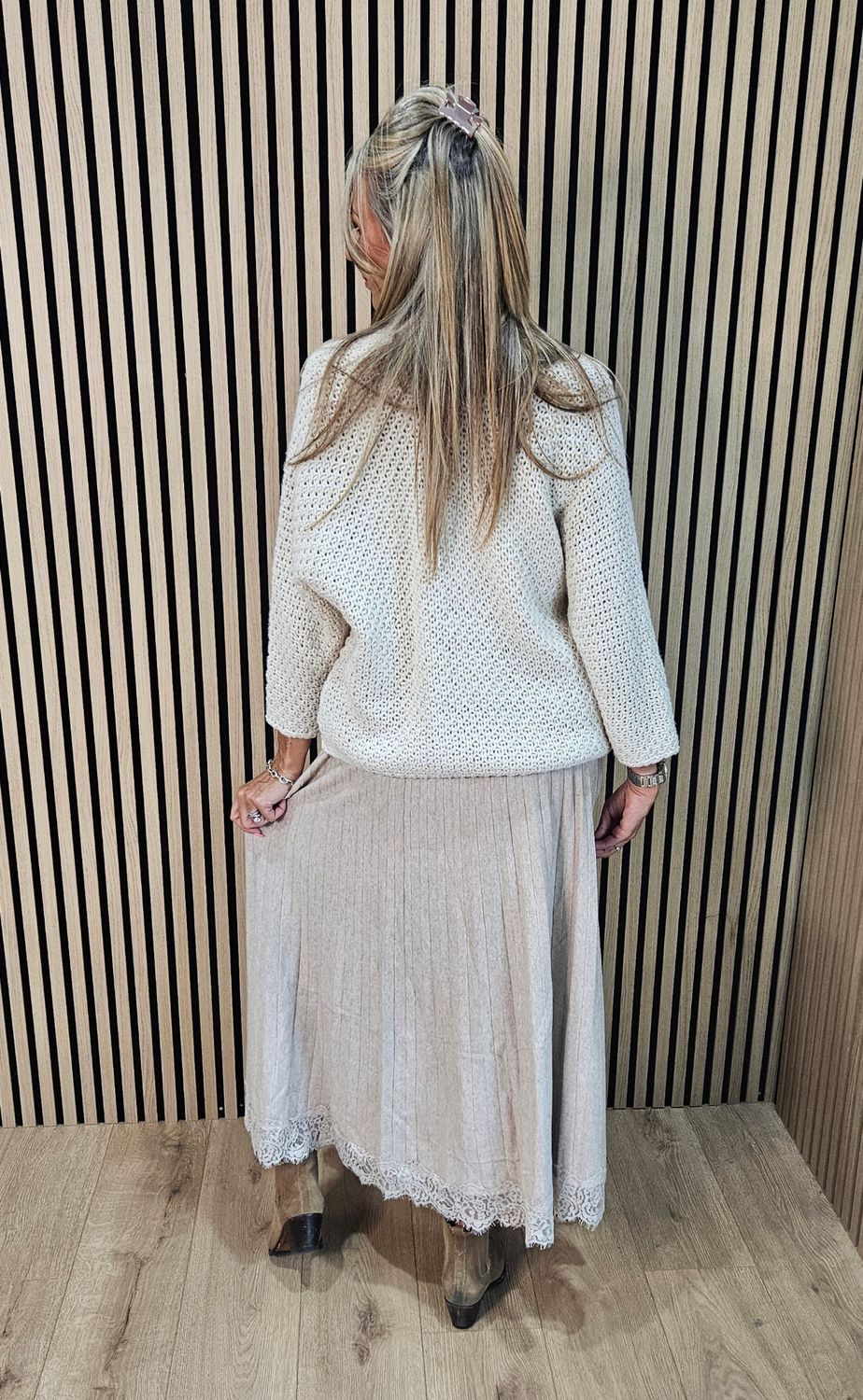 Lace-Trim Ribbed Knit Maxi Skirt - Oatmeal