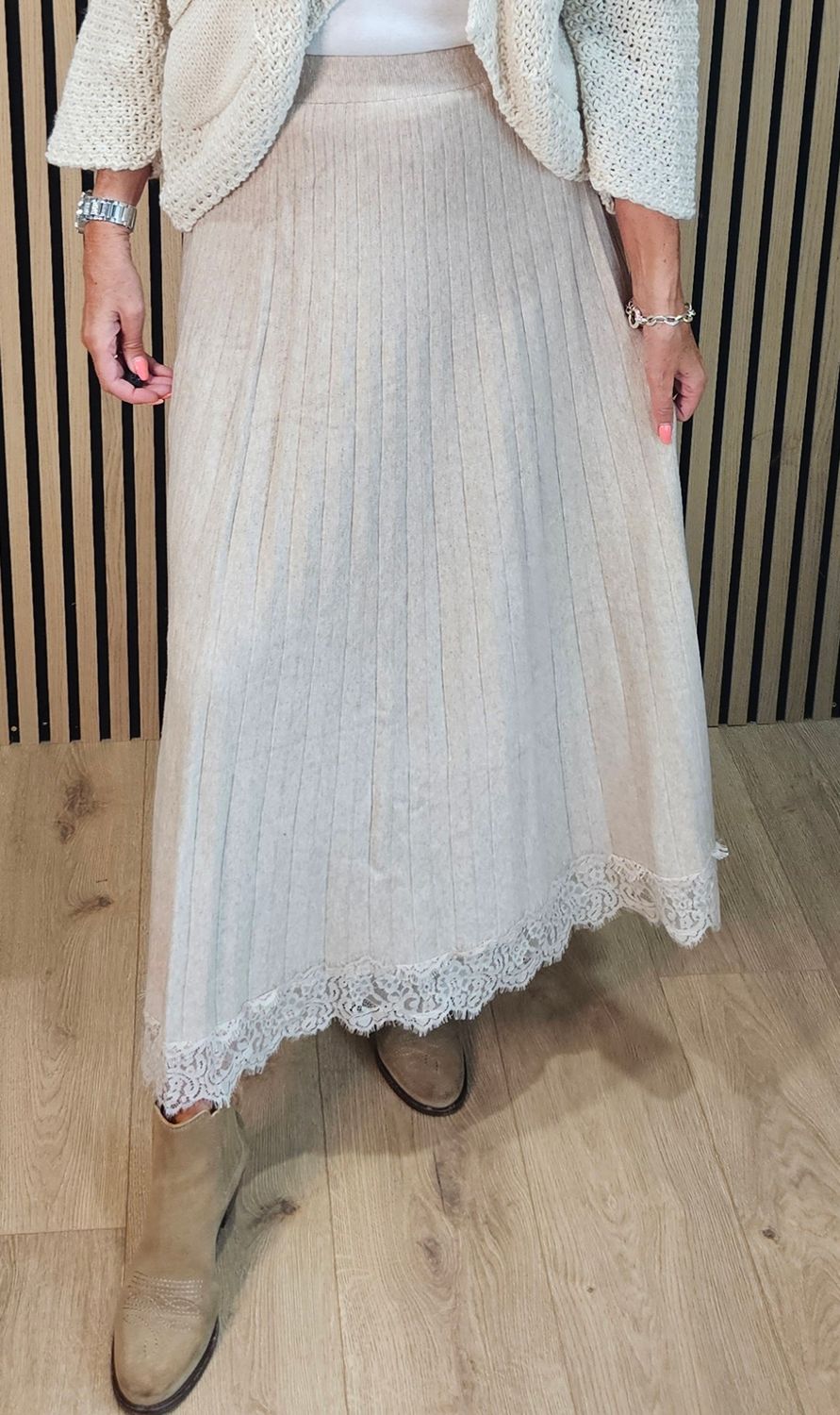 Lace-Trim Ribbed Knit Maxi Skirt - Oatmeal