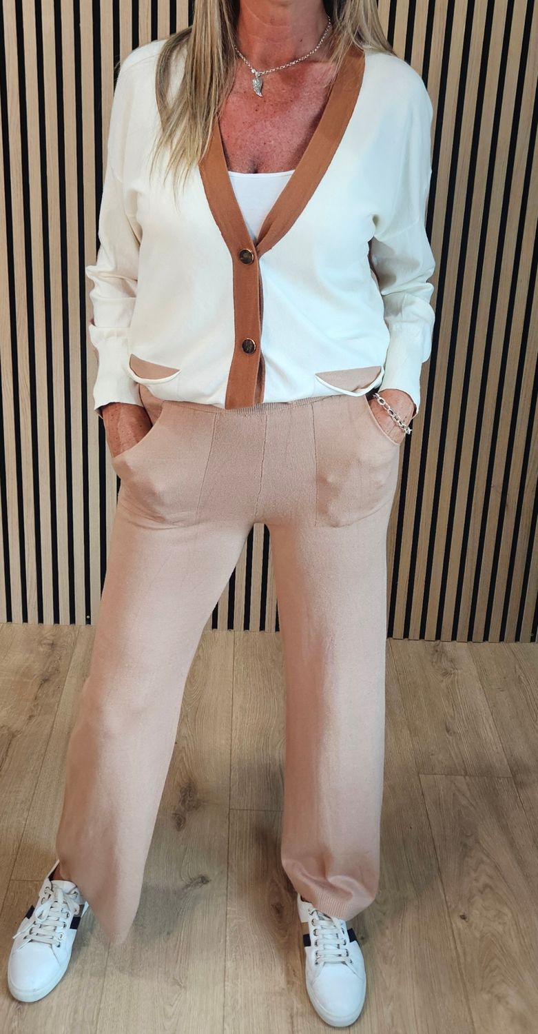 Colour-Block Two-Piece Lounge Suit – Camel/Cream
