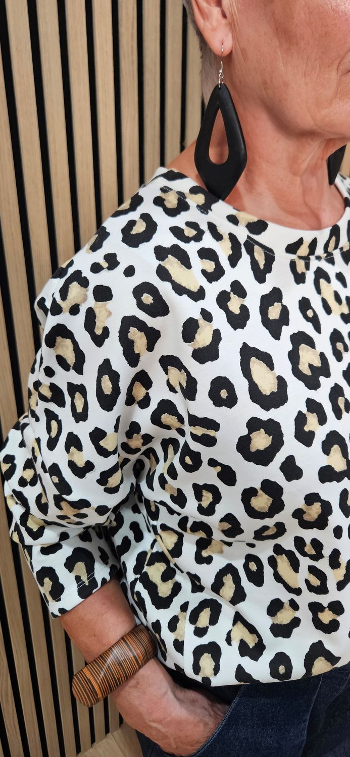 Leopard Print Relaxed-Fit sweatshirt 