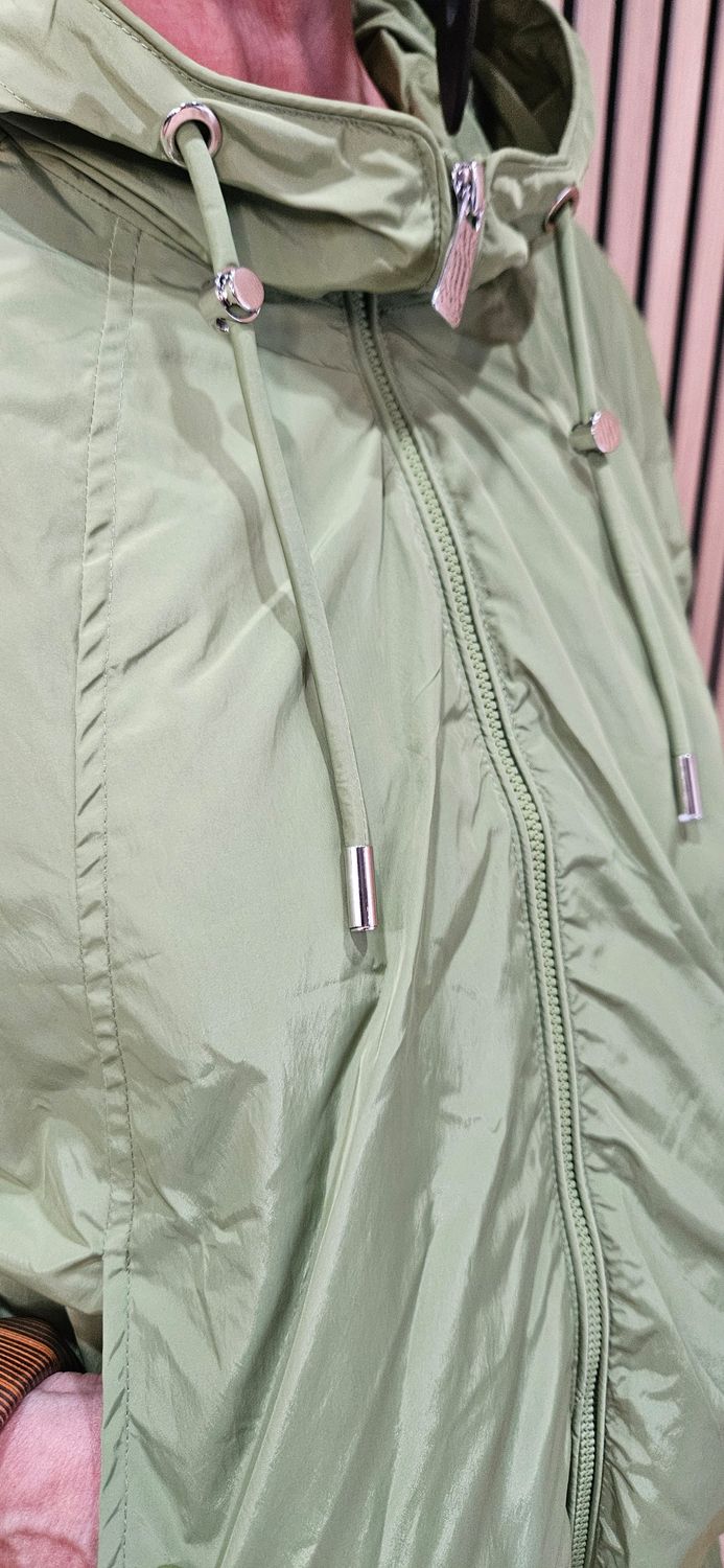 Fly Waterproof Tiered Hooded Coat – Green