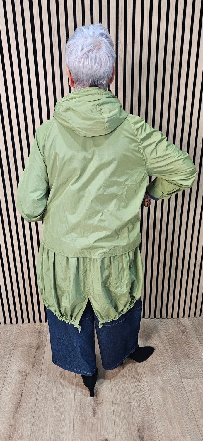 Fly Waterproof Tiered Hooded Coat – Green