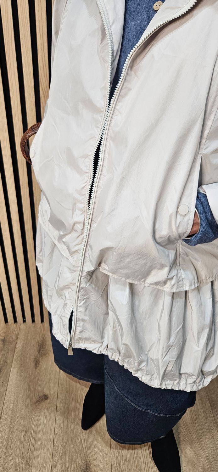 Fly Waterproof Tiered Hooded Coat - Cream