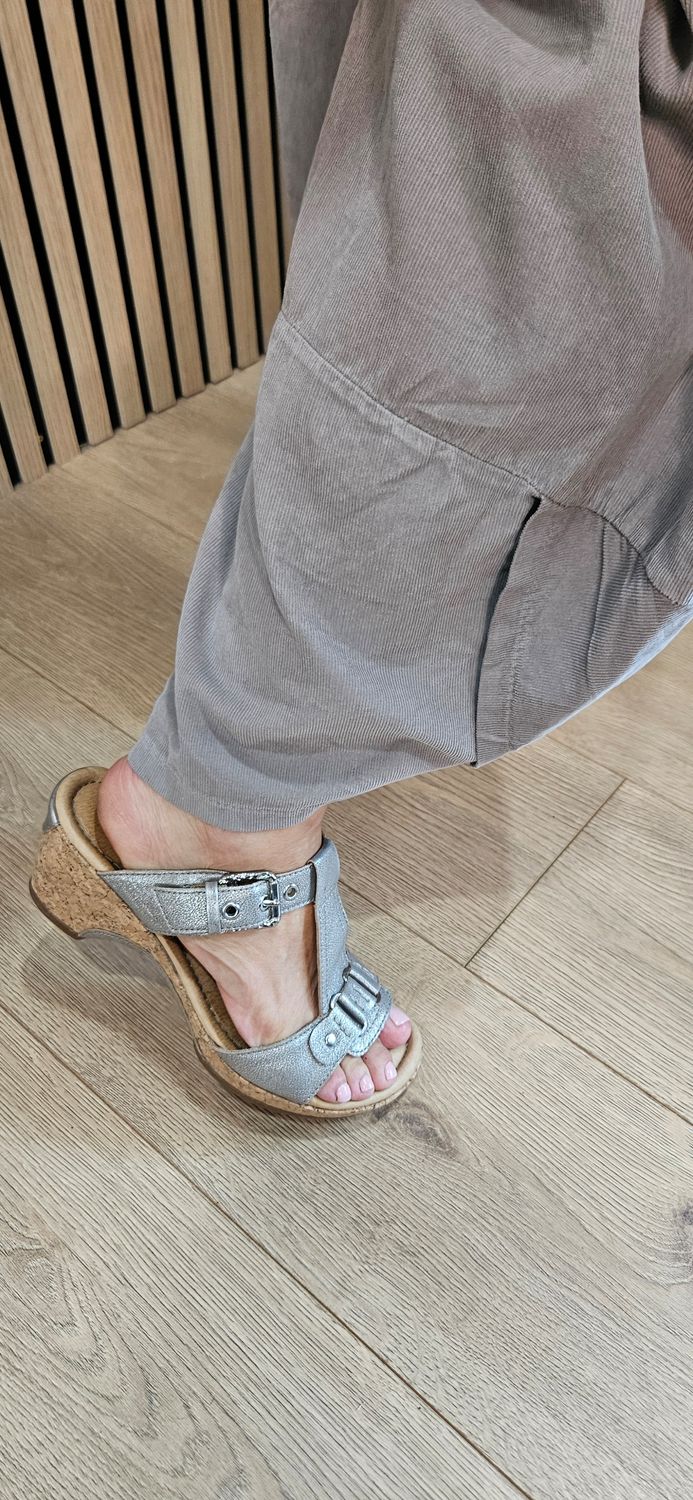 Needle Cord Tulip-Hem Trousers – Taupe