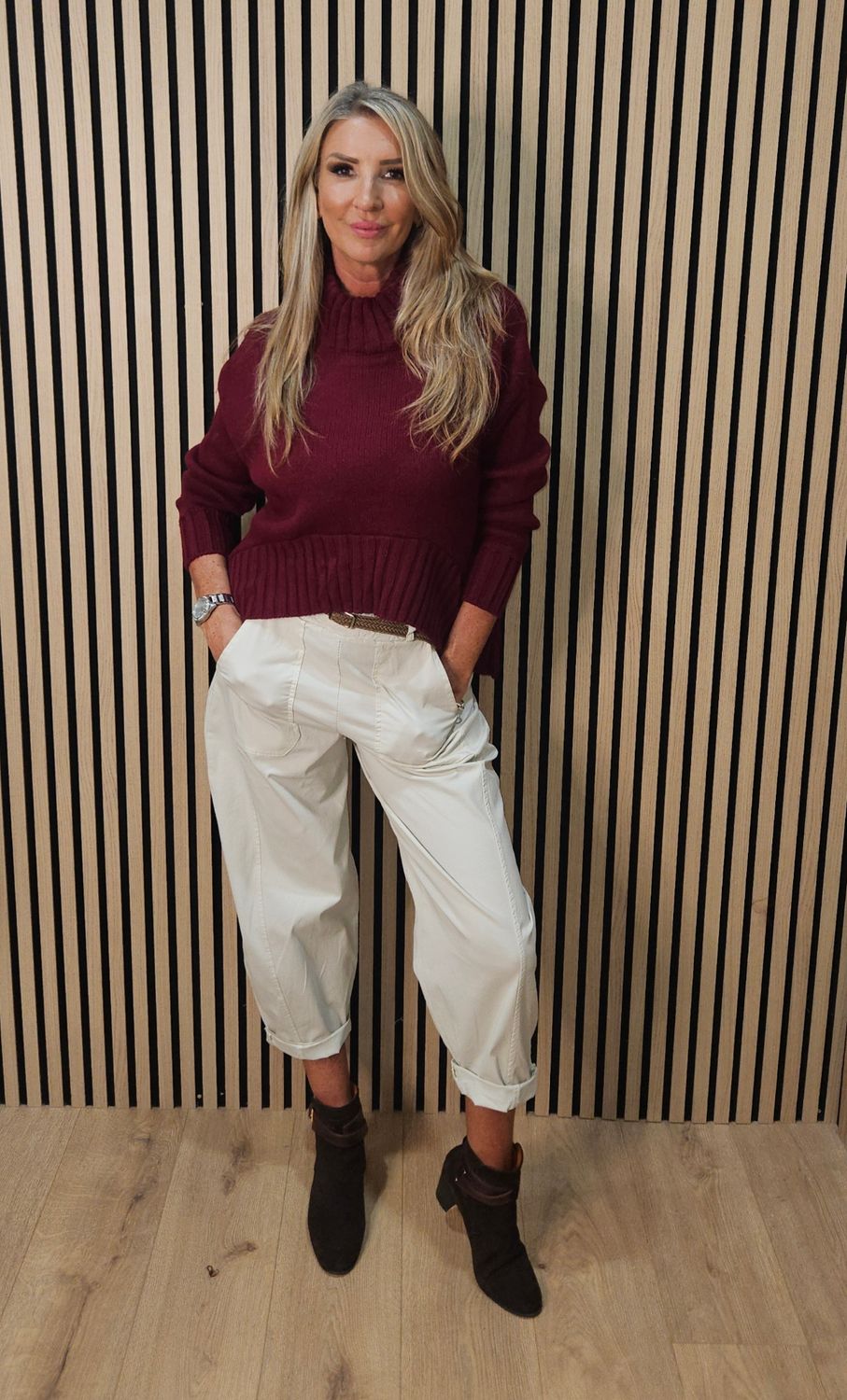 Ribbed Roll-Neck Jumper – Oxblood