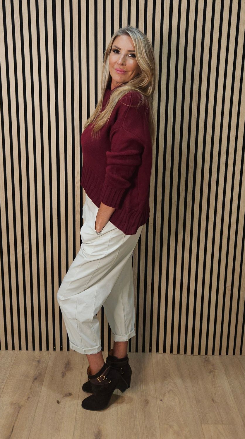 Ribbed Roll-Neck Jumper – Oxblood