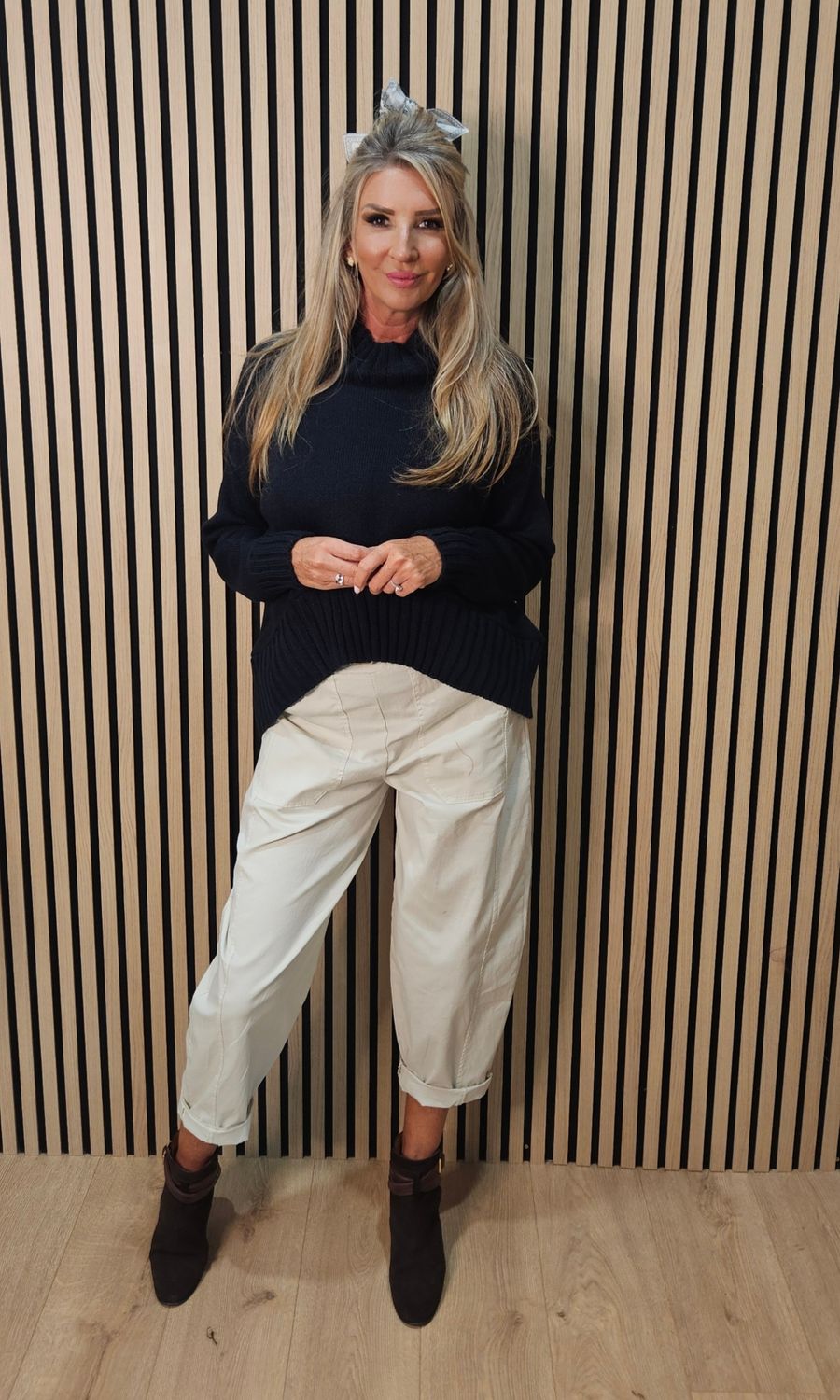 Ribbed Roll-Neck Jumper – Navy