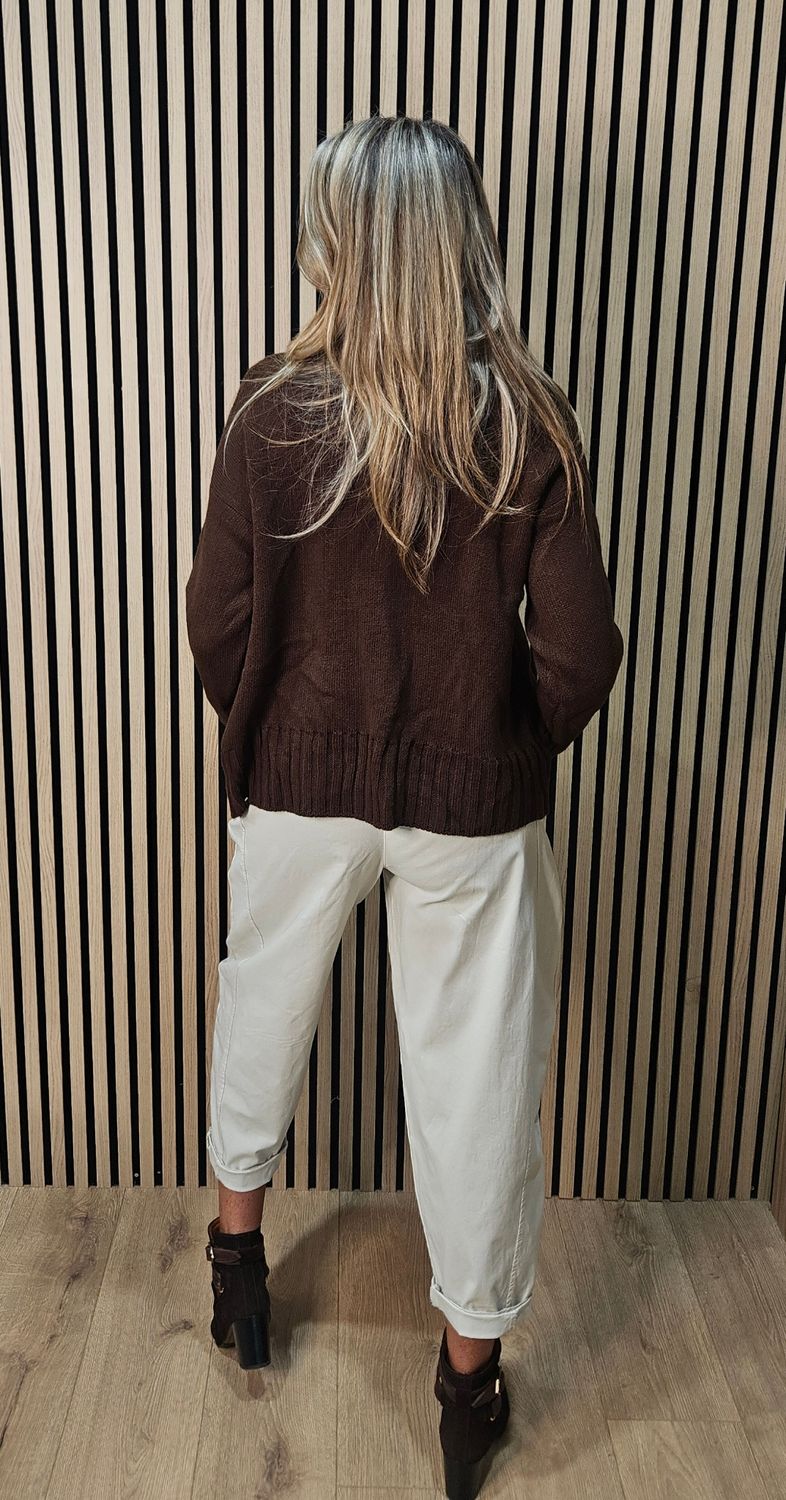 Ribbed Roll-Neck Jumper – Chocolate 
