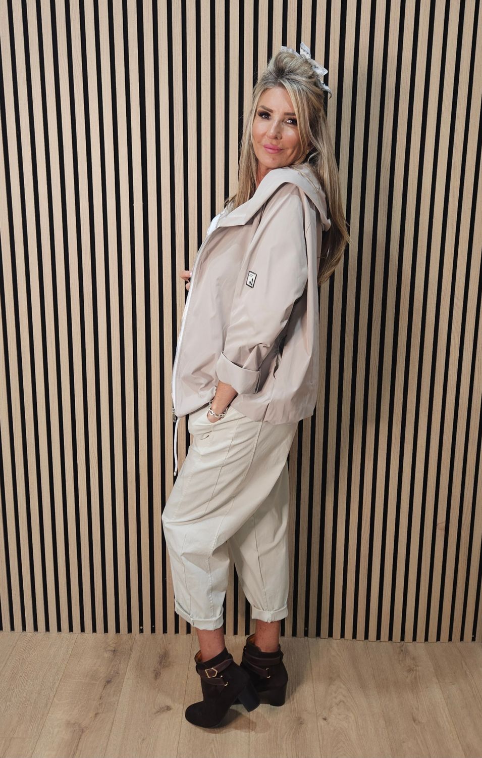 Relaxed Hooded Zip Jacket – Stone