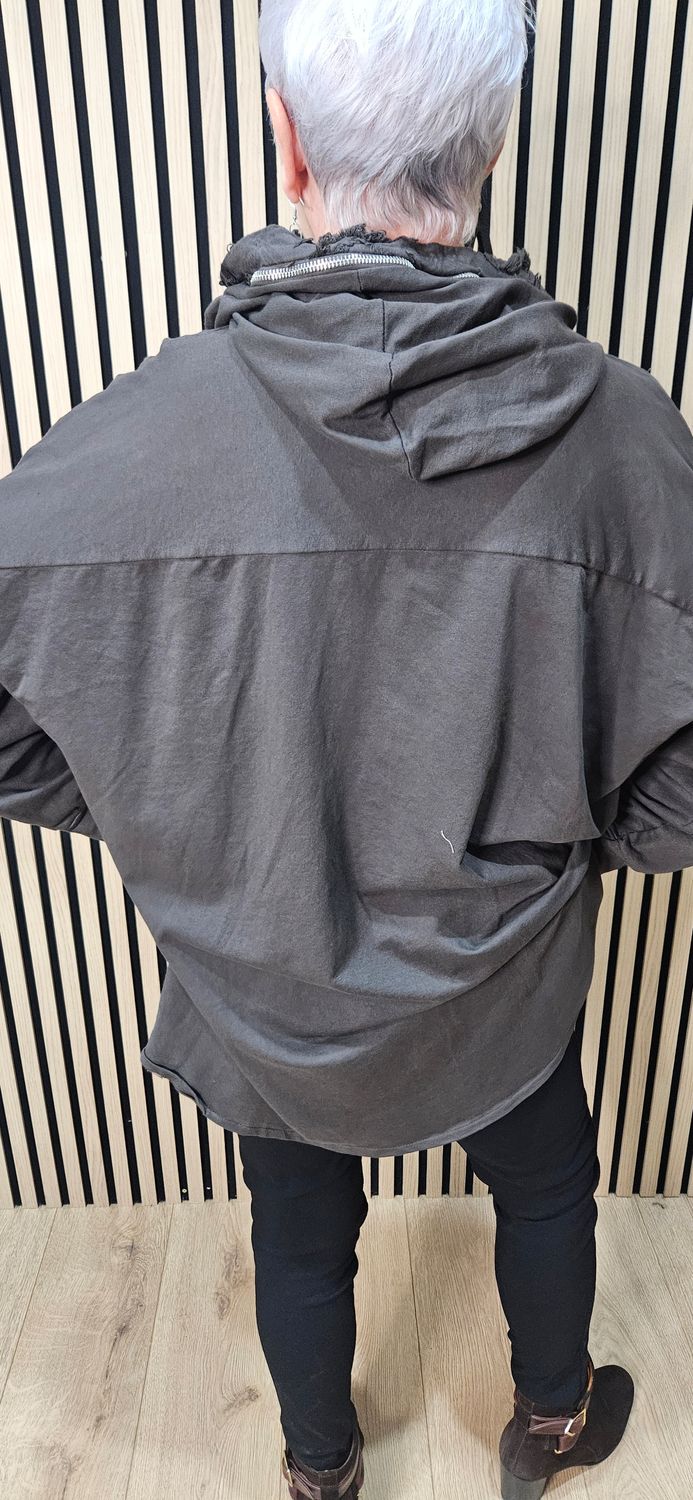 Distressed Pocket Cotton Top - Chocolate