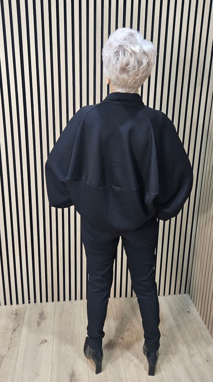 Oversized Batwing Zip Jacket – Black