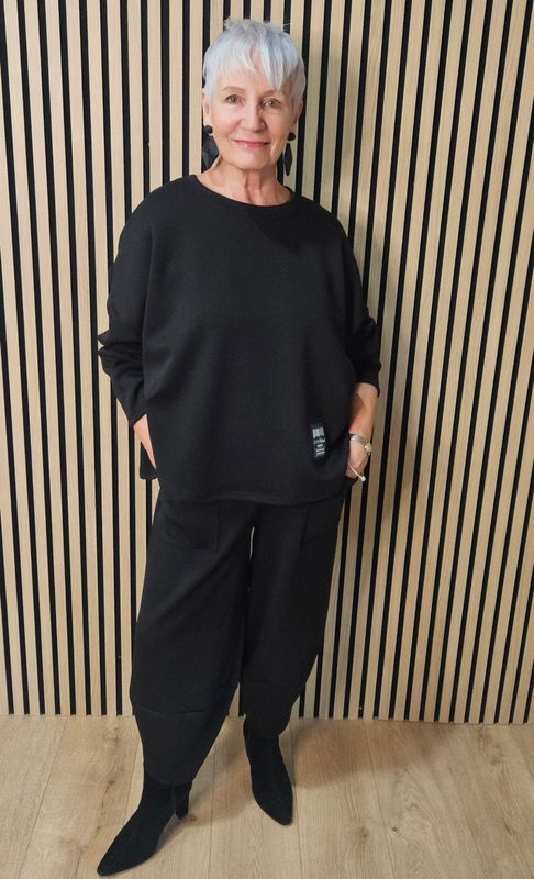 Relaxed Two-Piece Tulip Trouser suit