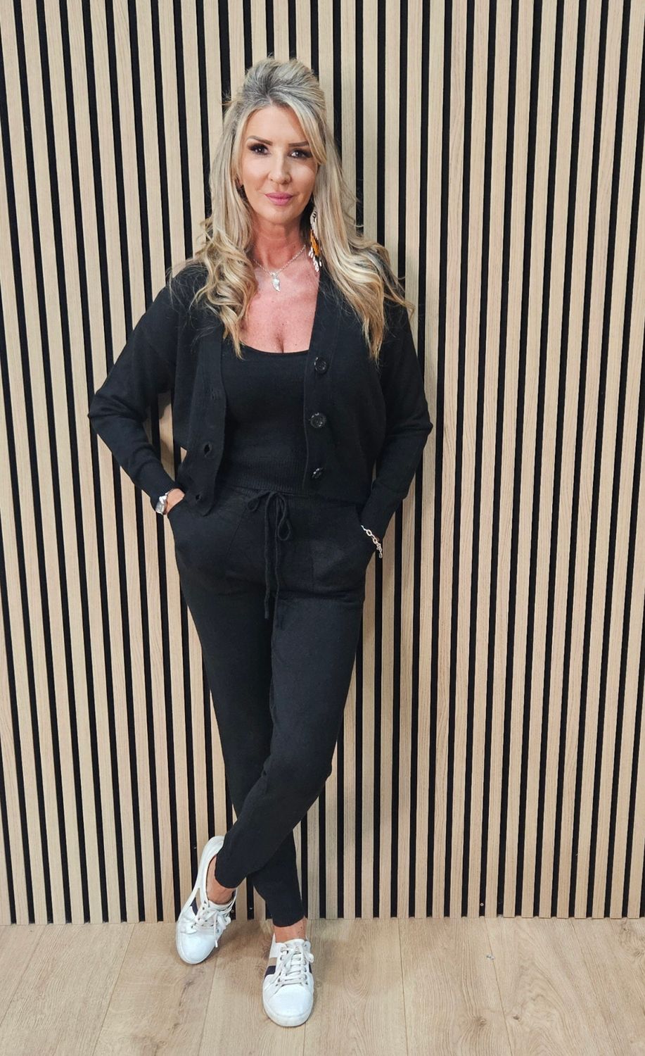 Three-Piece Knitted Lounge Set – Black