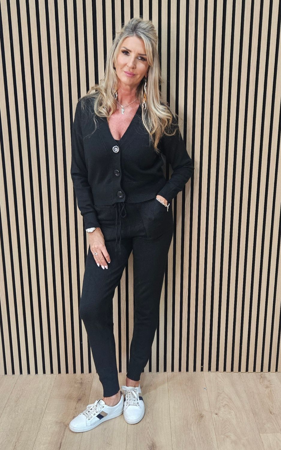 Three-Piece Knitted Lounge Set – Black