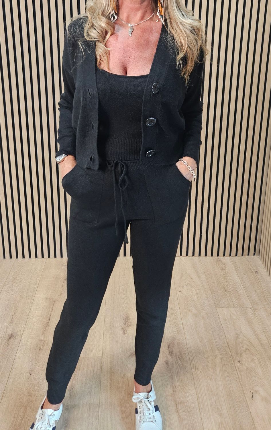 Three-Piece Knitted Lounge Set – Black