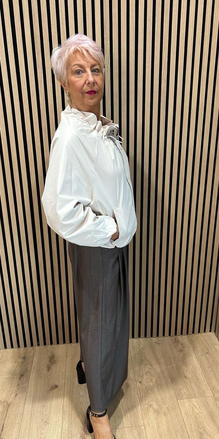 Lightweight Zip Up Jacket - Cream