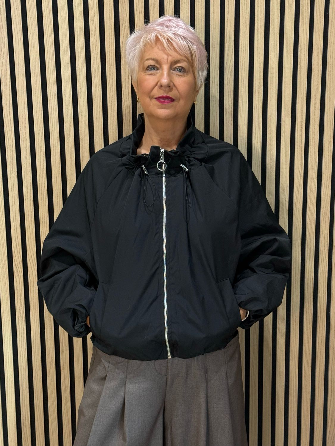Lightweight Zip Up Jacket - Black