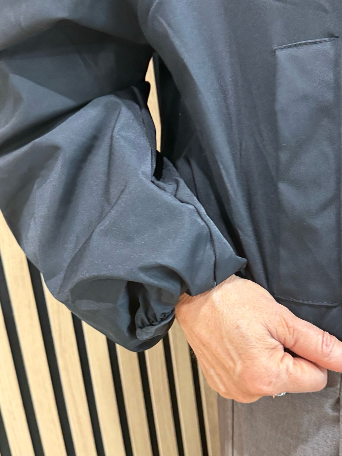 Lightweight Zip Up Jacket - Black