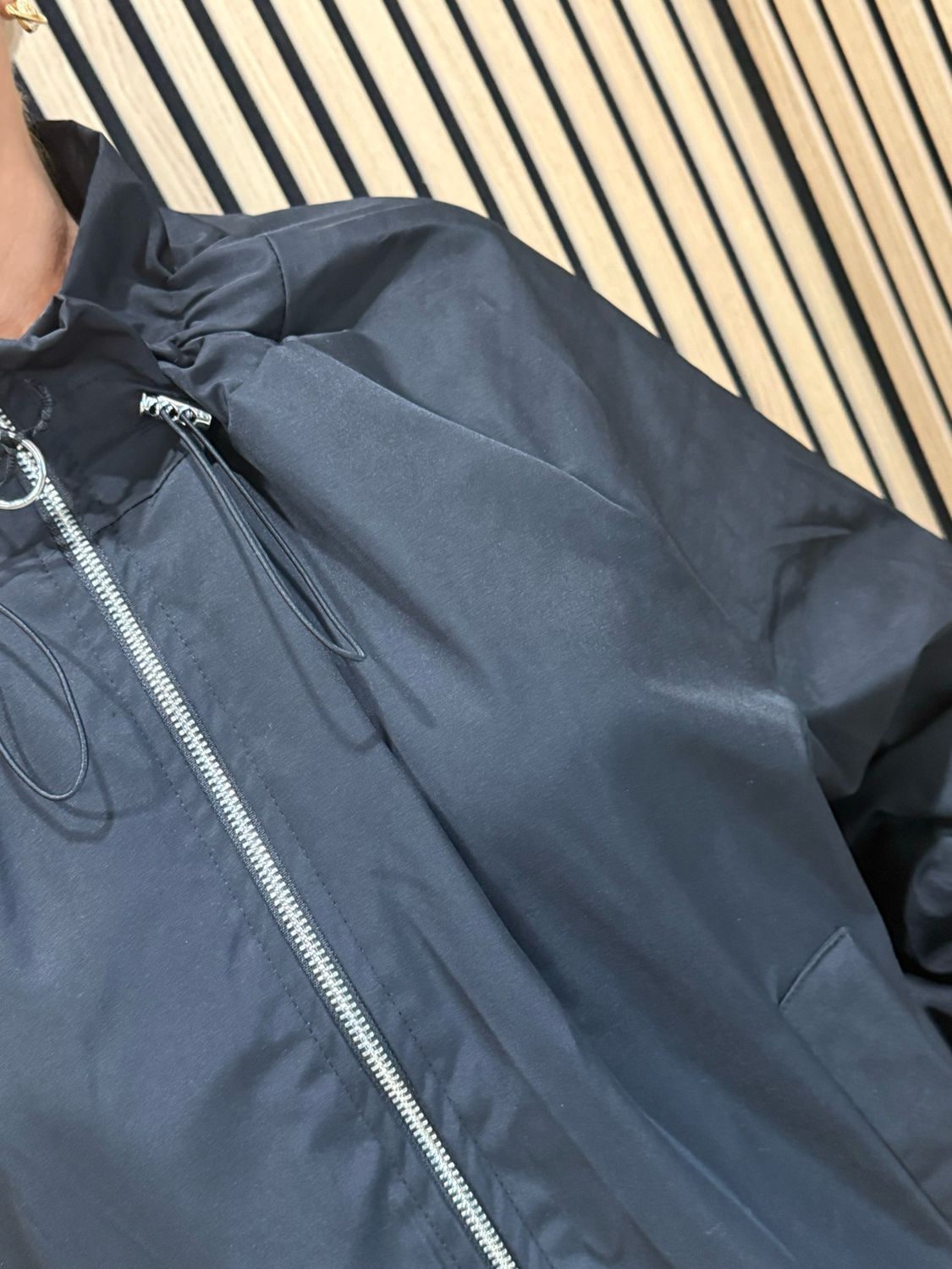Lightweight Zip Up Jacket - Black