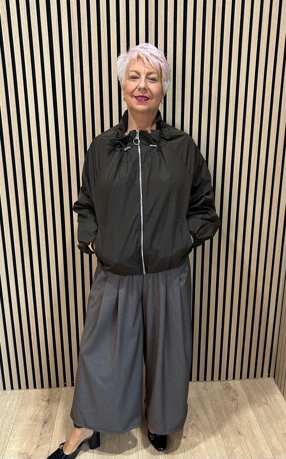 Lightweight Zip Up Jacket - Chocolate