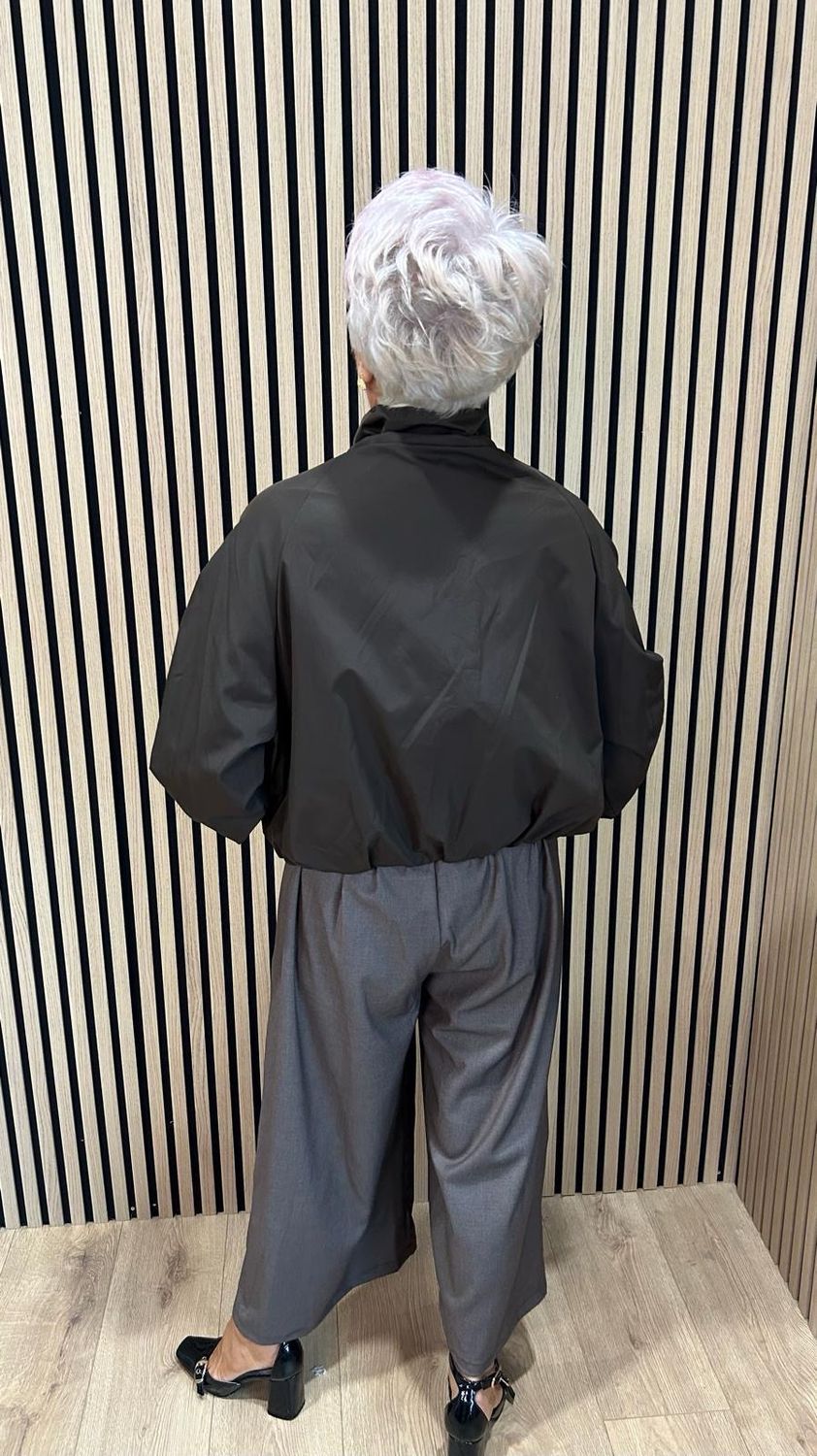 Lightweight Zip Up Jacket - Chocolate