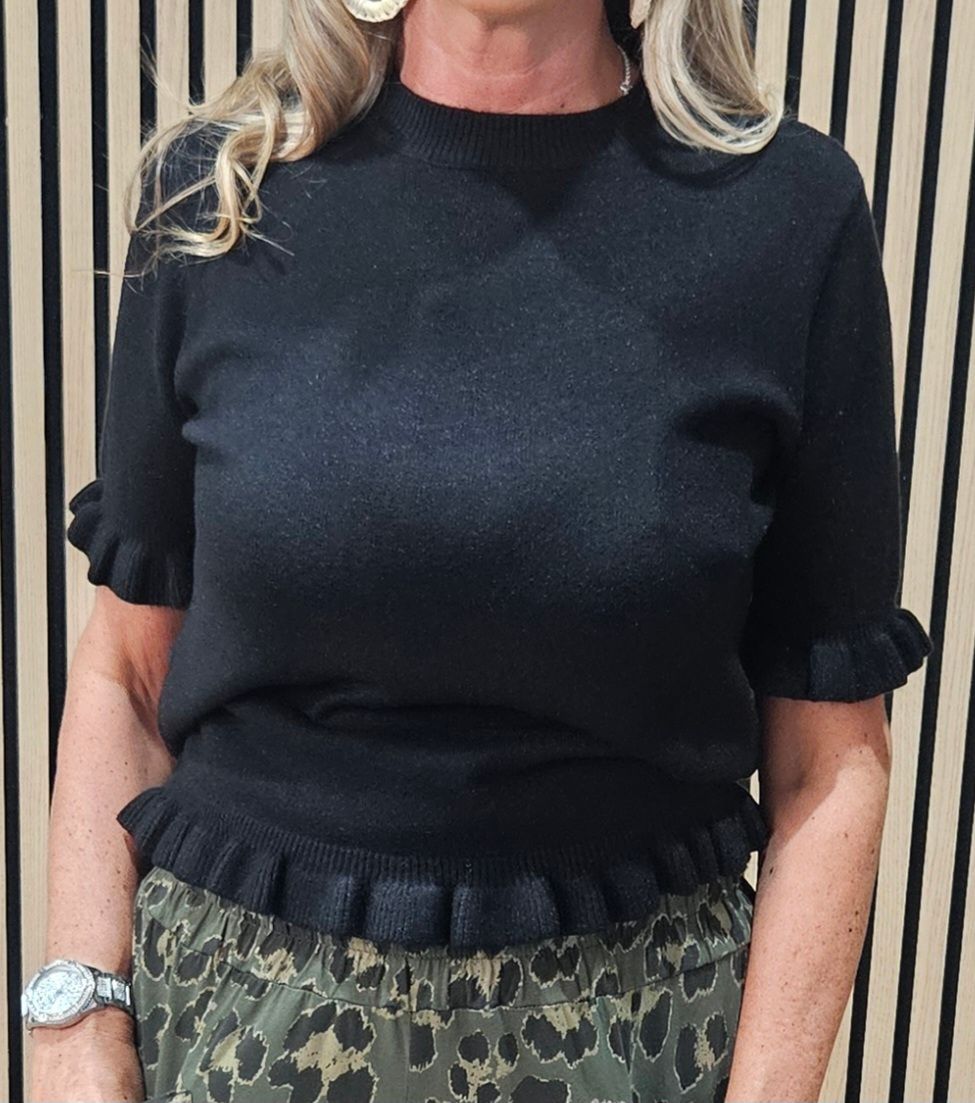 Frill Detail Short Sleeve Jumper - Black
