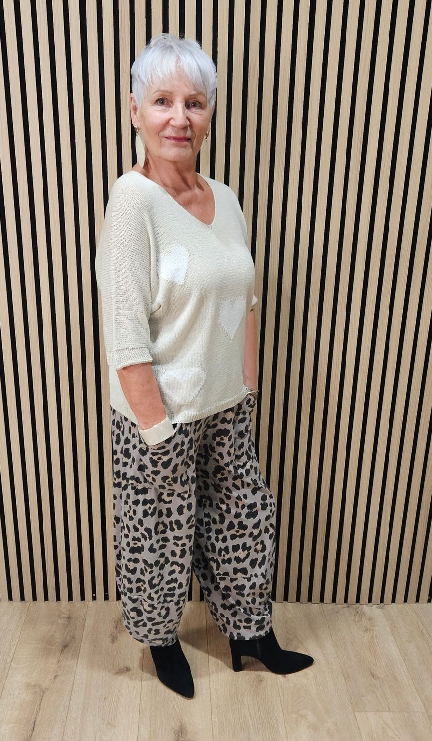 Heart Print Lightweight Jumper - Cream