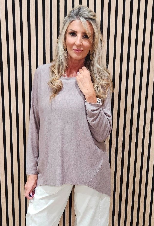 Soft-Stretch Top – Taupe