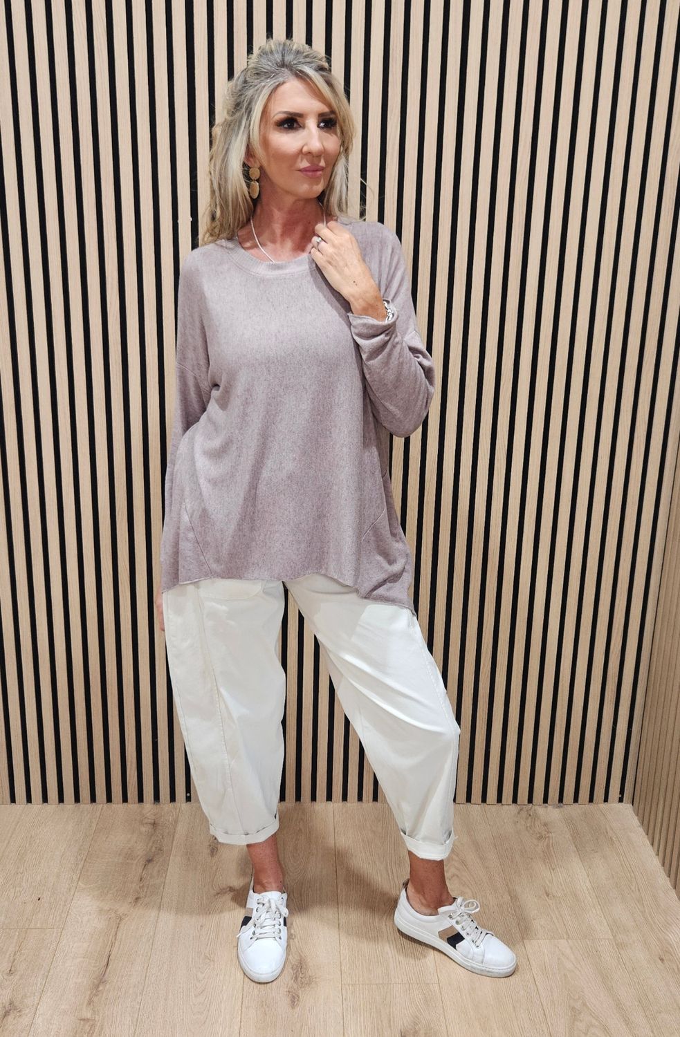 Soft-Stretch Top – Taupe